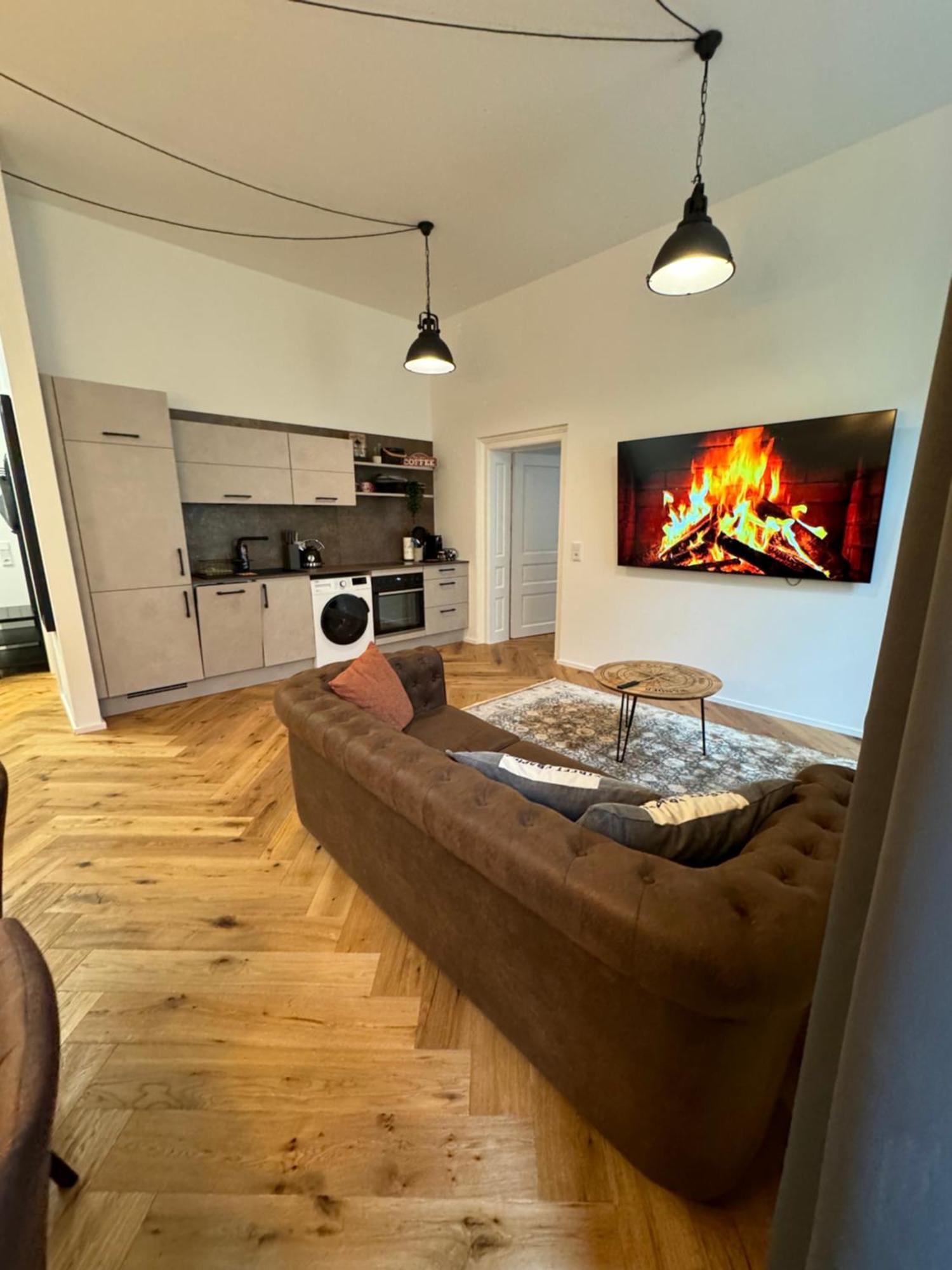 Industrial Apartment Schlossberg Linz Kültér fotó